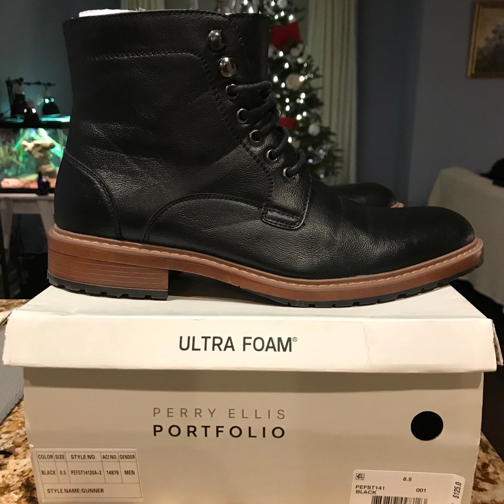 Perry Ellis portfolio